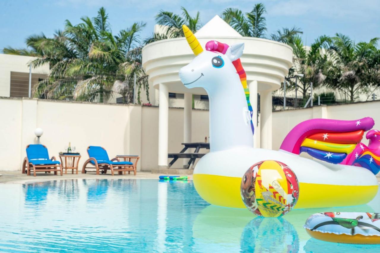 Stayplus Nyali Luxury Suites Mombassa Buitenkant foto